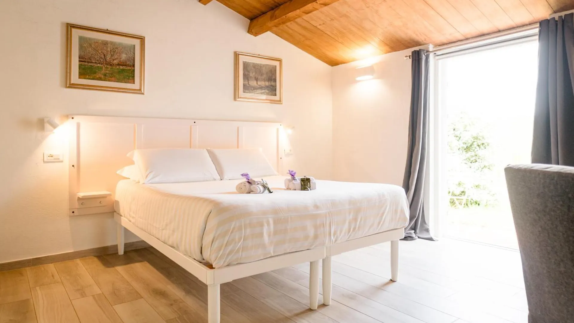 Agriturismo Bio Podere 109 - Wine&Food Alberese 0*,  Italien